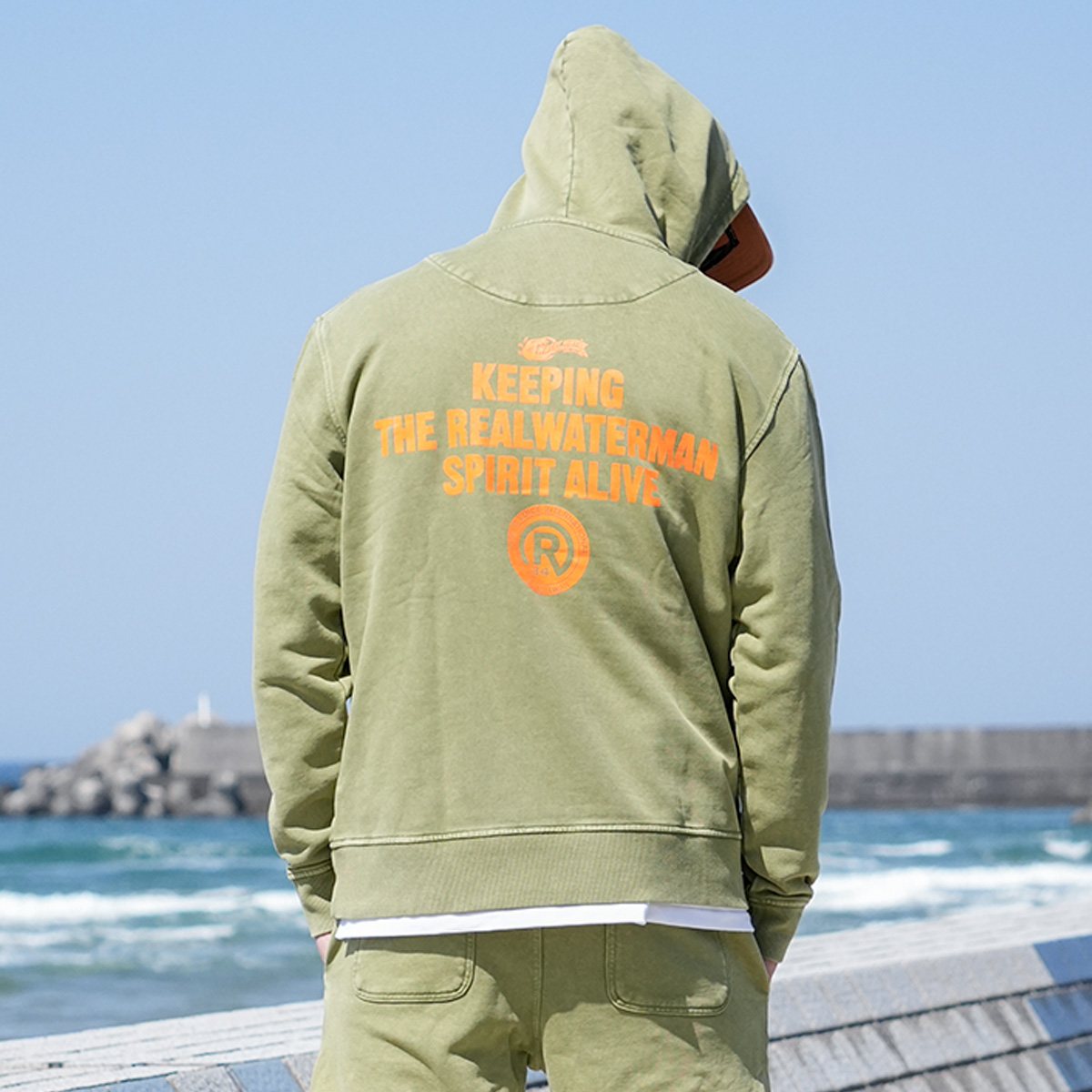 KEEPING PIGMENT PULL PARKA