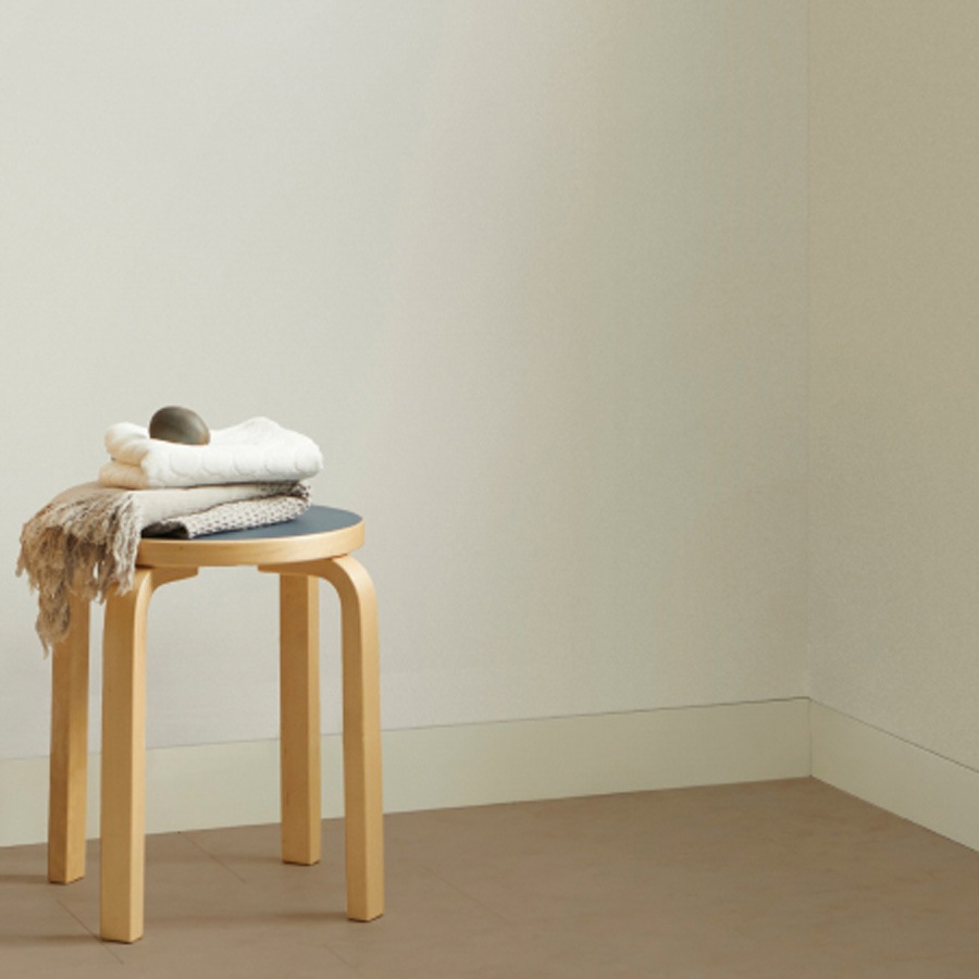 ソフト巾木 サンゲツ W99R（Rあり） 高さ60mm 20枚入り/ケース