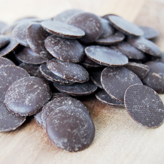 岡モータス　岡歩　チョコレートパン　チョコチップス(座布団は非売品) チョコロンブス｜ふるさとはっぴー市場