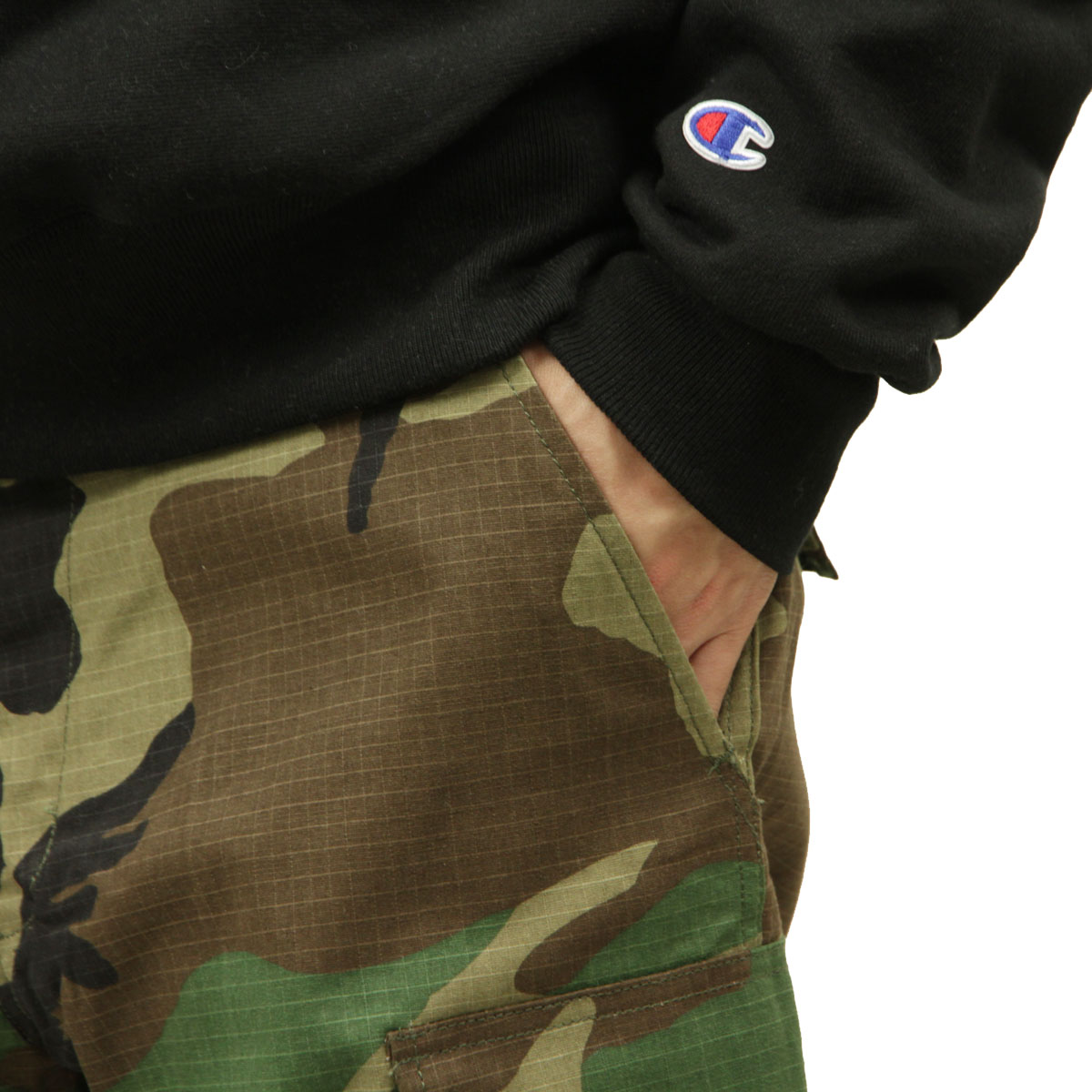 ������ �������ѥ�� ��� ������ ROTHCO �ܥȥॹ �ߥ꥿�꡼�ѥ�� ROTHCO RIP-STOP BDU CARGO PANTS WOODLAND CAMO 5947 A98B B1C C2D D3E E05F