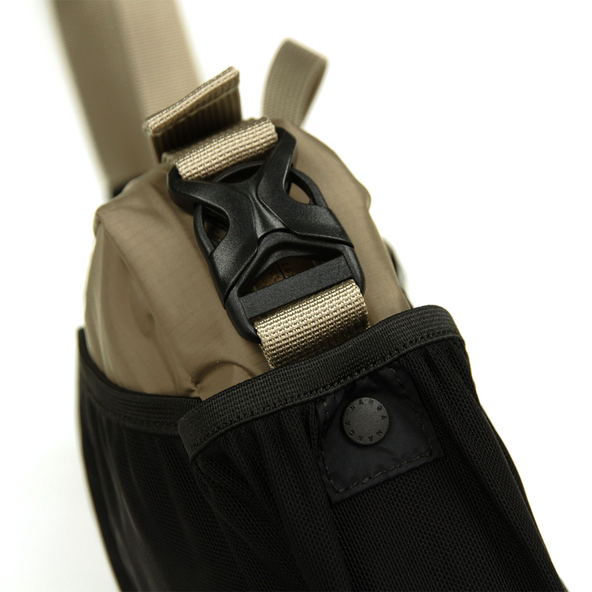 �ʥ� ��� ��ǥ����� ���������Хå� ��������Ź NANGA �ƥ�ץ� �������� �� NANGA��TEMPRA AURORA SHOULDER BAG COYOTE NA2454-3A508-Z COYOTE