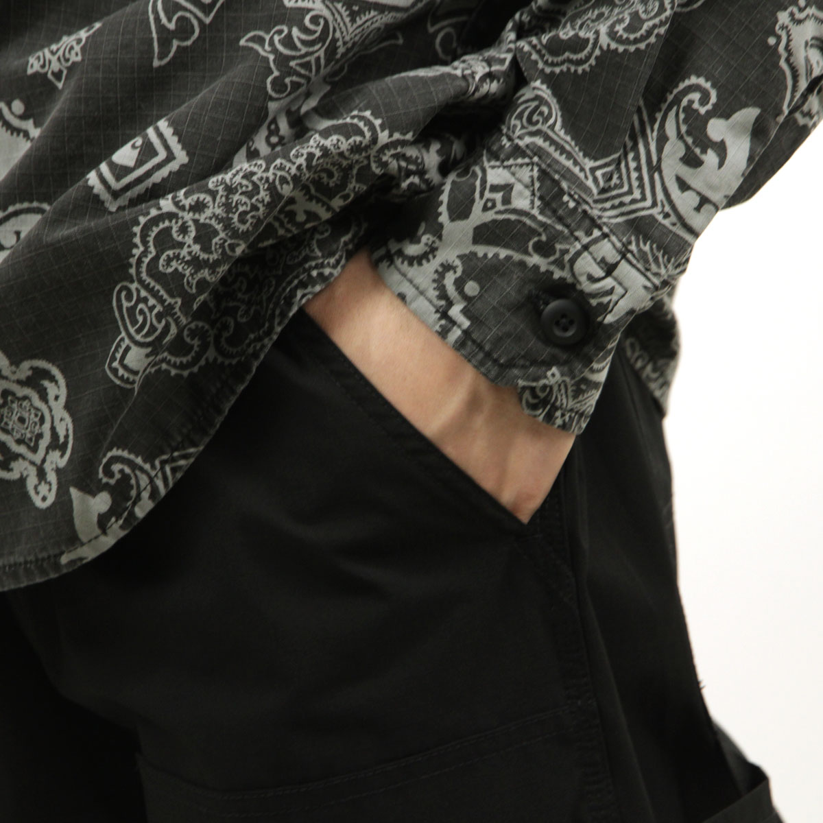 �����ϡ��� ��� ����ѥ�� ������ CARHARTT WIP ��󥿥ʥѥ�� �ܥȥॹ MONTANA PANT BLACK I030622