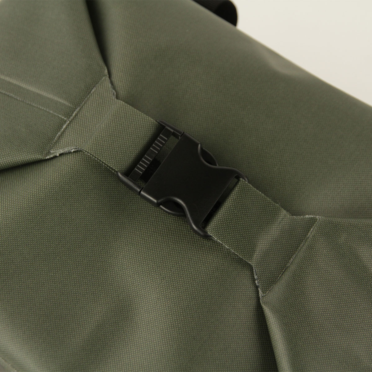 �ݡ��顼 ��� ��ǥ����� �ȡ��ȥХå� ��������Ź POLER �� HIGH��DRY TPU TOTE 233MCV0124-OLV OLIVE