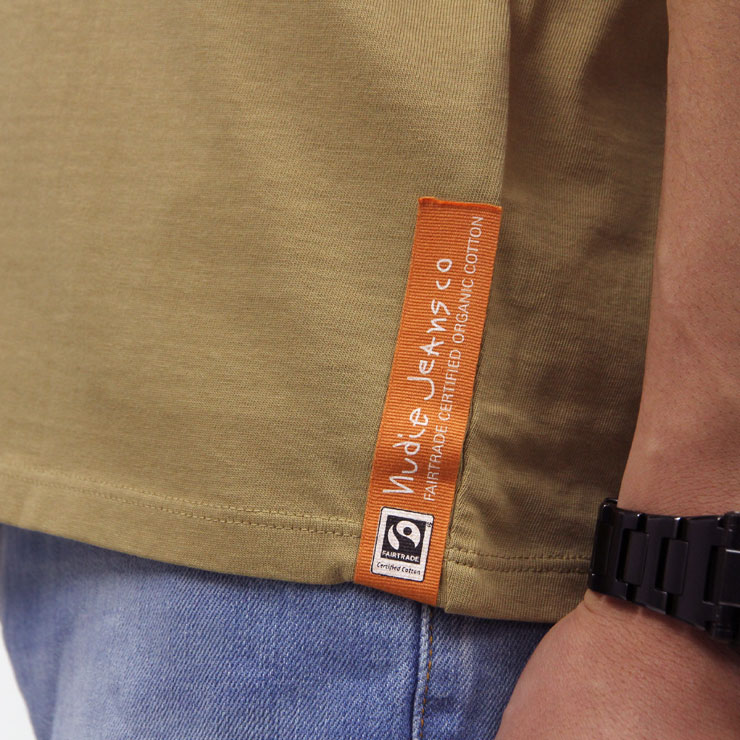 ̡ǥ Nudie Jeans Ź  ȾµݥåT ANDERS POCKET TEE BEIGE B16 131500 A62B B1C C1D D1E E18F