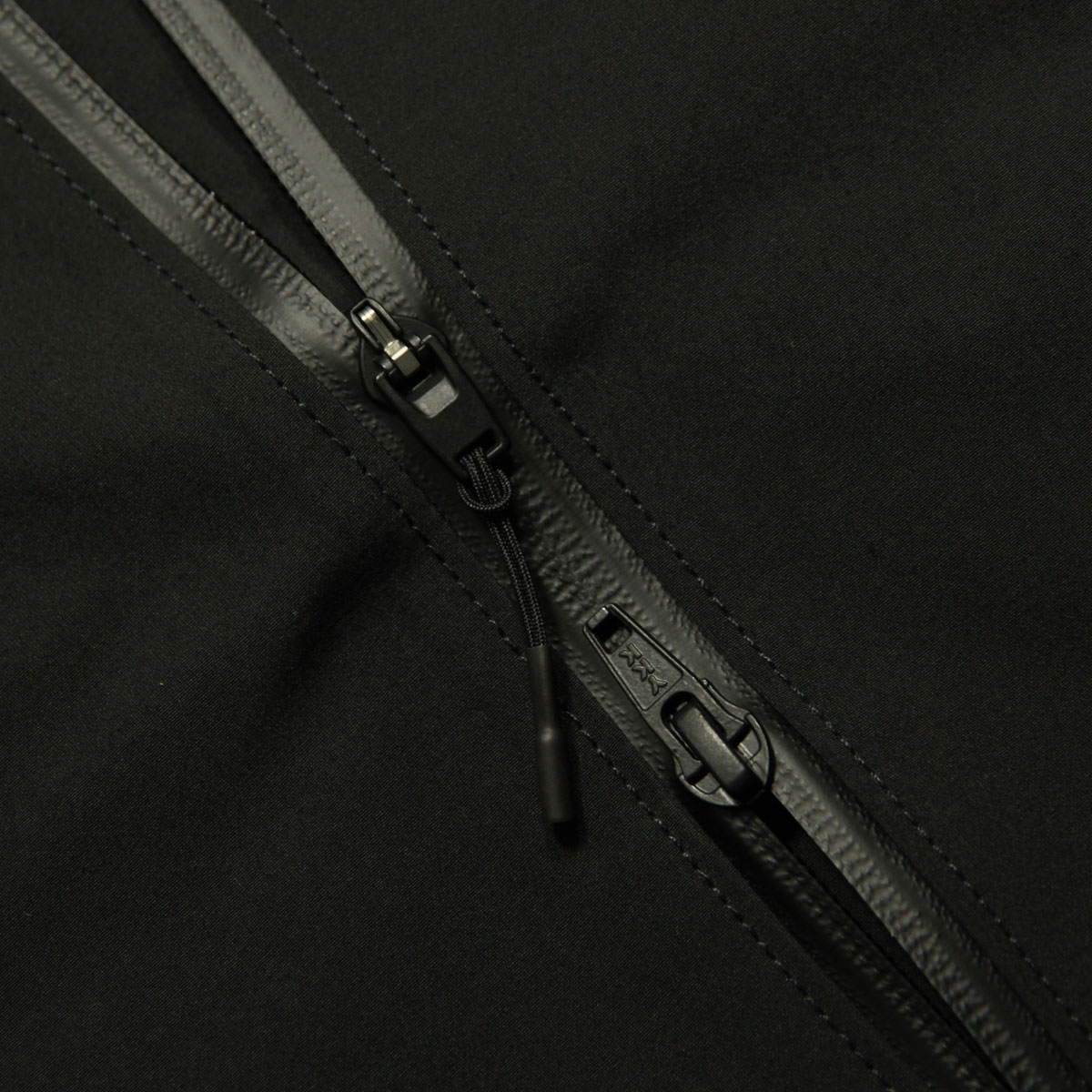 �磻���꡼ ���㥱�å� ��� ������ Y-3 �������� �ʥ����󥸥㥱�å� M CLASSIC DENSE WOVEN HOODED PARKA HB3399 BLACK A51B B1C C1D D4E E13F
