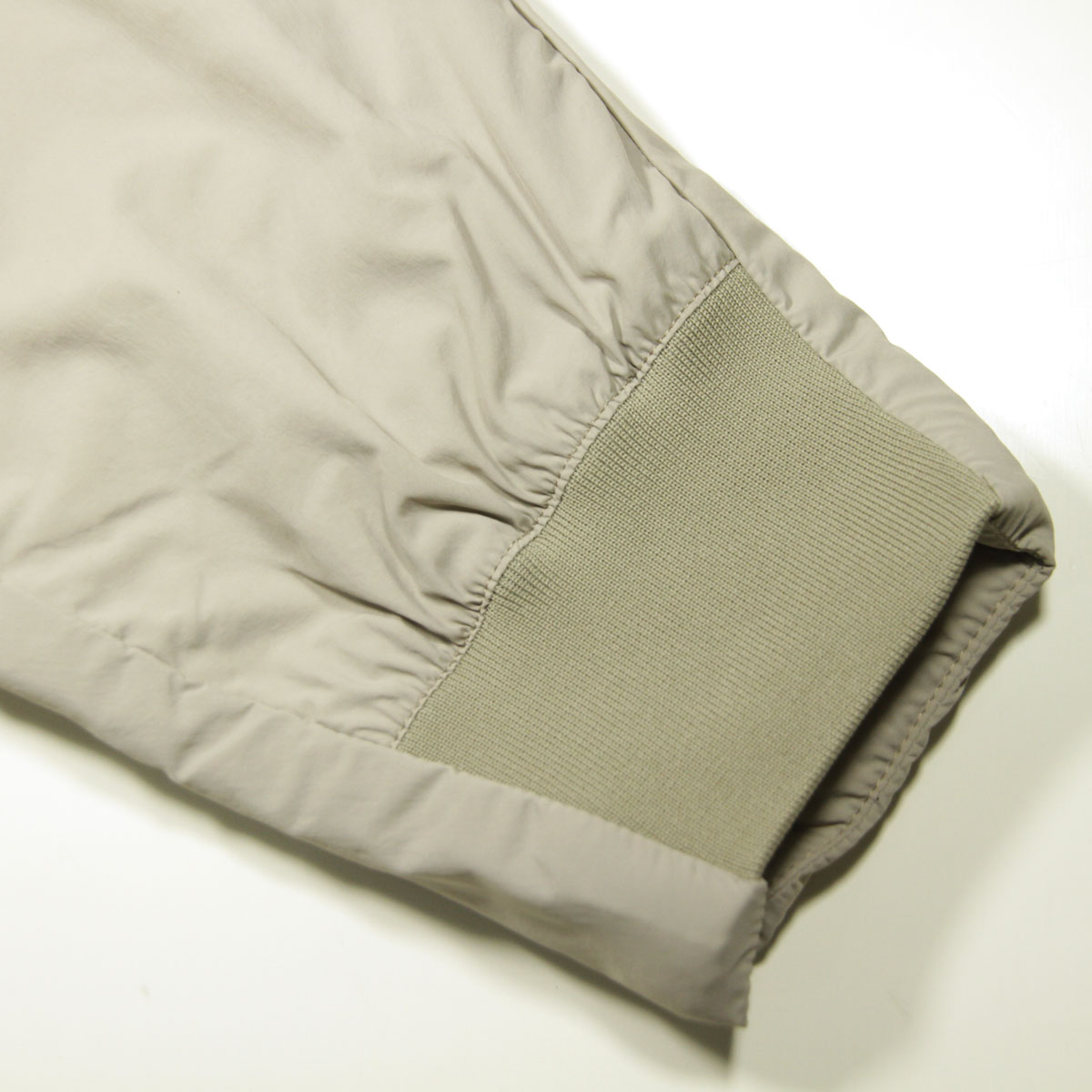 �ʥ� ��� �����󥫡��ǥ����� ��������Ź NANGA �ܥ�������� �Ρ����顼 �������� NO COLLAR SOFT DOWN CARDIGAN N2500-0E004A BEG BEIGE A16B B1C C1D D4E E18F