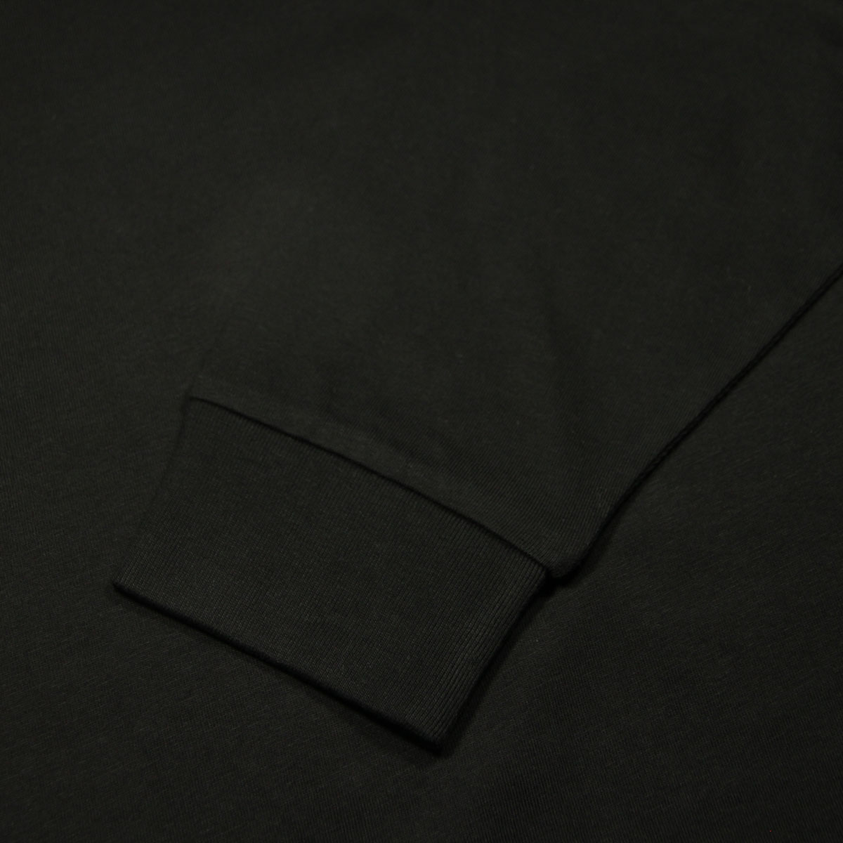 �����ϡ��� ��� ĹµT����� ������ CARHARTT WIP ���롼�ͥå� ���� �ݥ�T ����T LONG SLEEVE POCKET T-SHIRT BLACK I030437 89XX AB0B B1C C1D D2E E13F