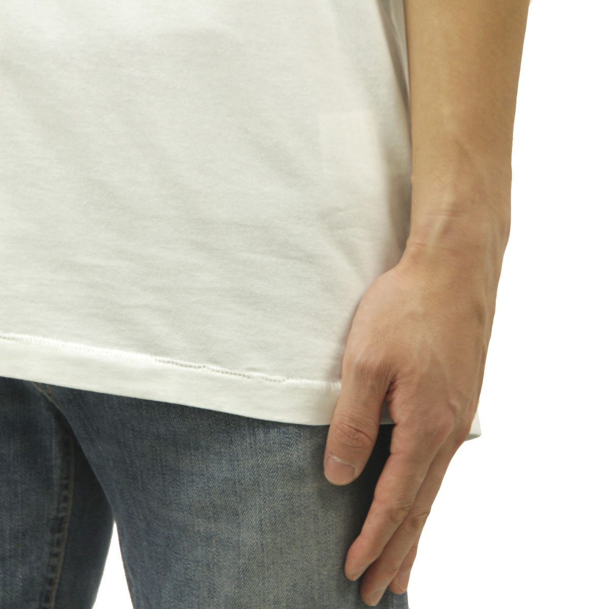 ̡ǥ ݥT  Ź Nudie Jeans ȾµT ̵ ݥåT ROY CREW NECK ONE POCKET TEE OFF-WHITE W01 131687  A62B B1C C1D D1E E01F