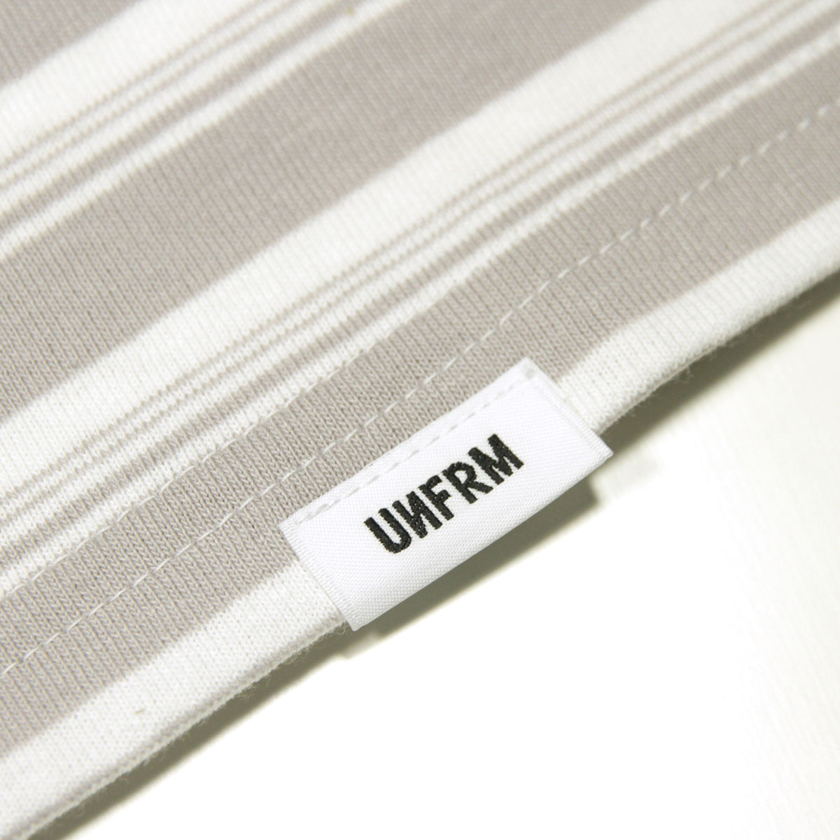 ��˥ե����� �����ȥɥ� ����������� ��� ȾµT����� ��������Ź UNFRM OUTDOOR STANDARD ���롼�ͥå� �ܡ����� ���åȥ� AMERICAN DRY COTTON MULTI-BORDER T-SHIRT 7480-OH OFF WHITE / HEATHER GRAY
