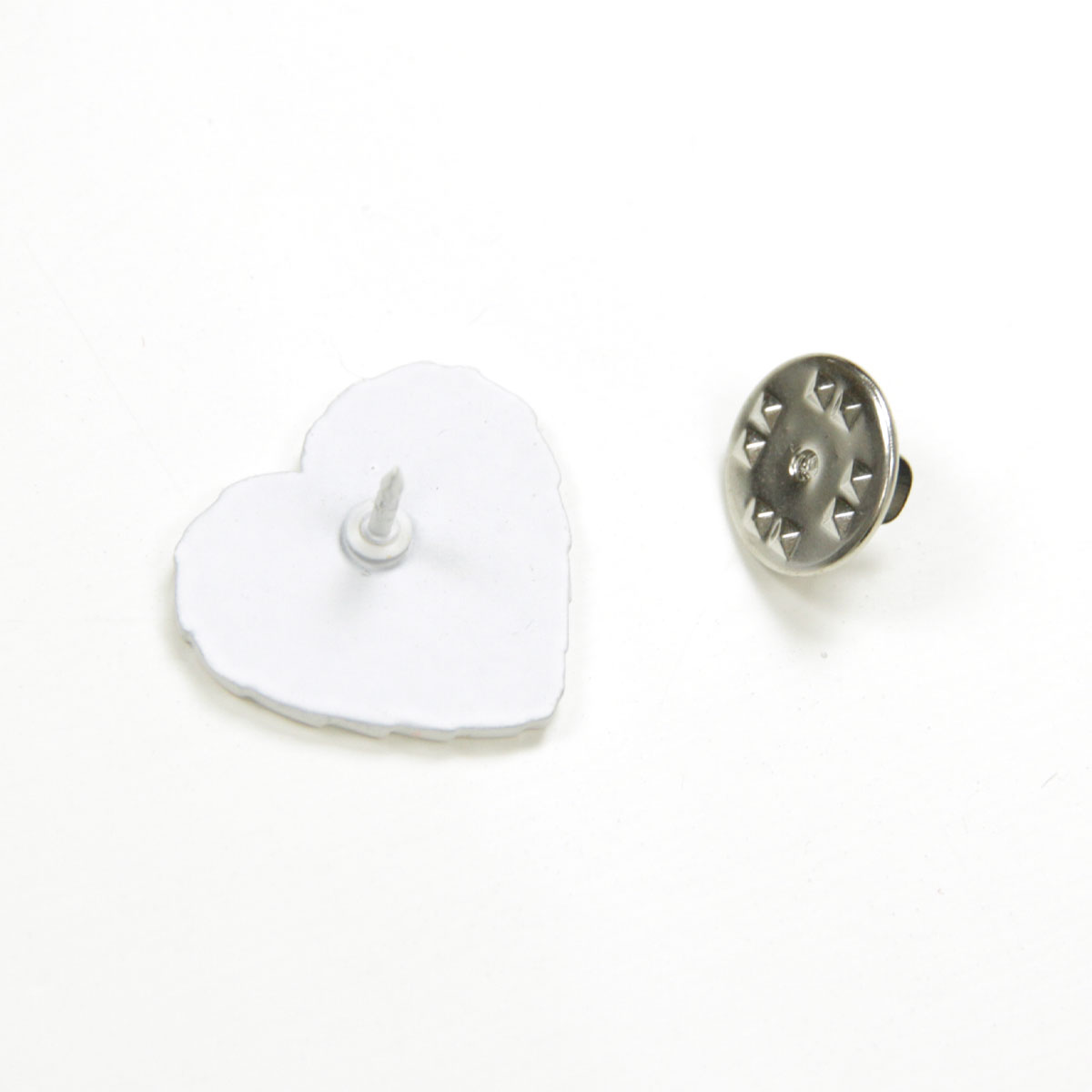 �ݡ��顼 ���������꡼ ��������Ź POLER �ԥ� ���������꡼ ENAMEL PIN FURRY HEART 211ACU8403 ZISSOU RED A79B B3C C3D DBE E11F