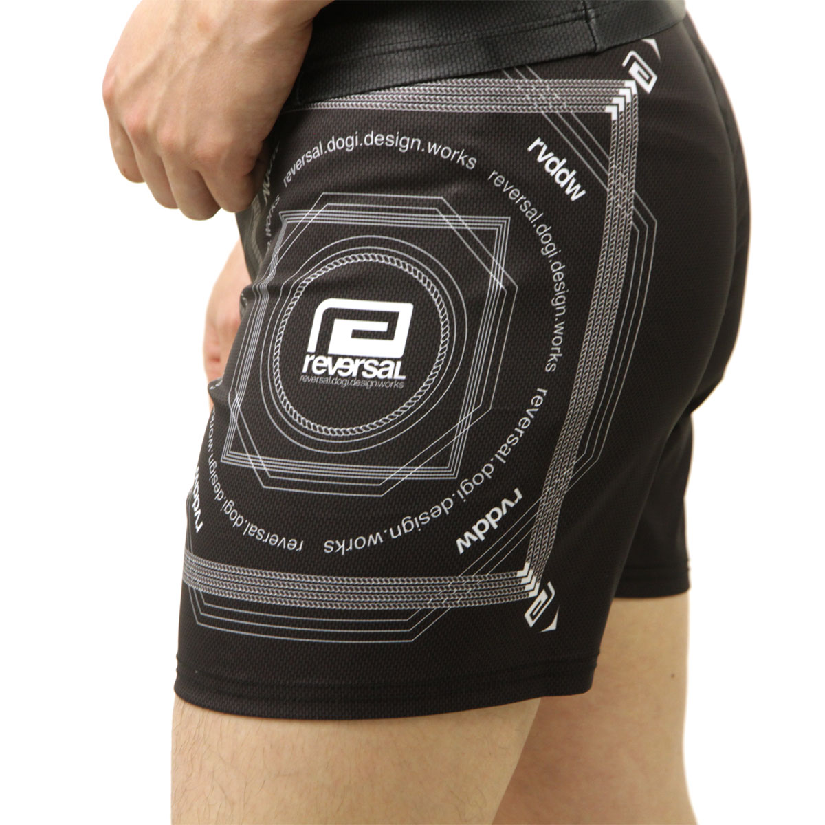 ��С����� ��� �ե����ȥѥ�� ��������Ź REVERSAL �ܥȥॹ ���硼�ȥѥ�� MANDALAS FIGHT SHORTS �� rv26ss602 BK BLACK A06B B1C C2D D4E E13F