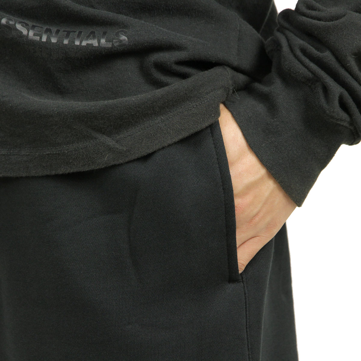 �ե������֥��å� fog essentials ���硼�ȥѥ�� ��� ������ FEAR OF GOD ���å��󥷥�륺 �ܥȥॹ �������åȥ��硼�ȥѥ�� FOG - FEAR OF GOD ESSENTIALS SWEAT SHORTS BLACK AA5B B1C C2D D6E E13