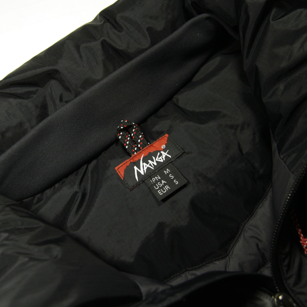 �ʥ� ��� ������٥��� ��������Ź NANGA �������� ������ɥ��顼 �������� AURORA TEX STAND COLLAR DOWN VEST ND2441-1N010-A BLK BLACK A16B B1C C1D D4E E13F