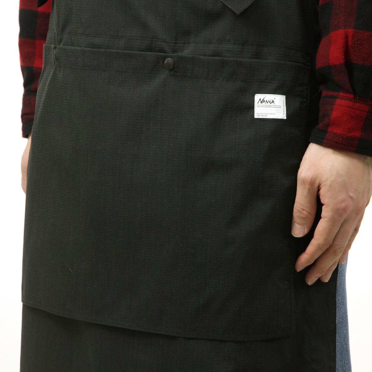 �ʥ� ��� ��ǥ����� ���ץ��� ��������Ź NANGA �����ȥɥ� ��ǳ�Ǻ� HINOC RIPSTOP UT APRON N2500-1Z201A BLK BLACK