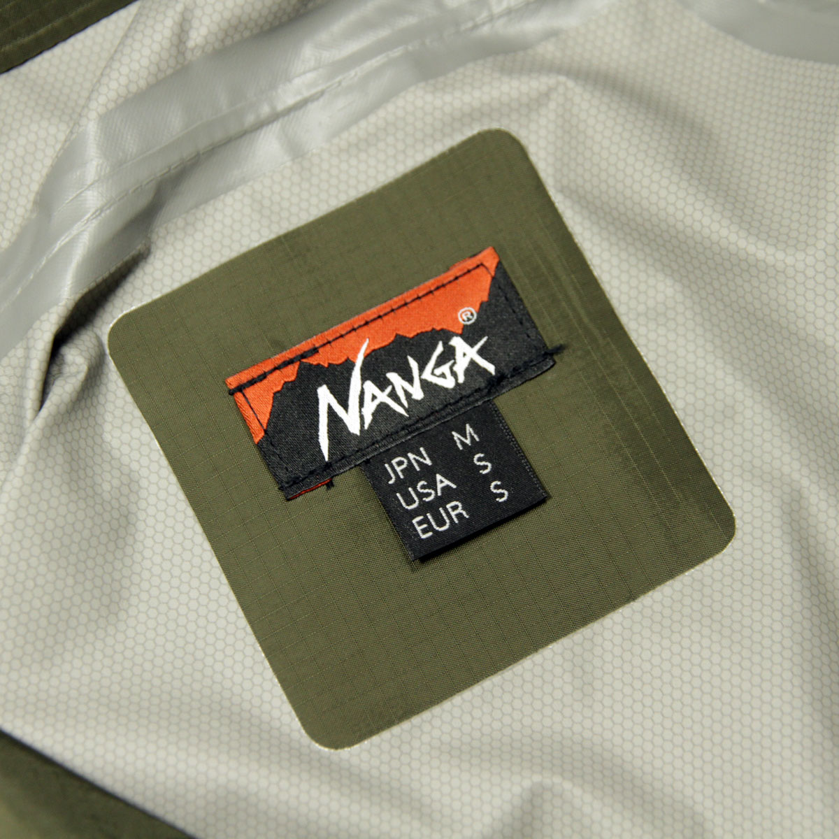�ʥ� ��� ������ѡ����� ��������Ź NANGA �������� ���åץ��å� �������� AURORA TEX 2.5LAYER TREK SHELL PARKA NS2411-1E017-A / NW2241-1D508 KHA KHAKI A16B B1C C1D D4E E04F