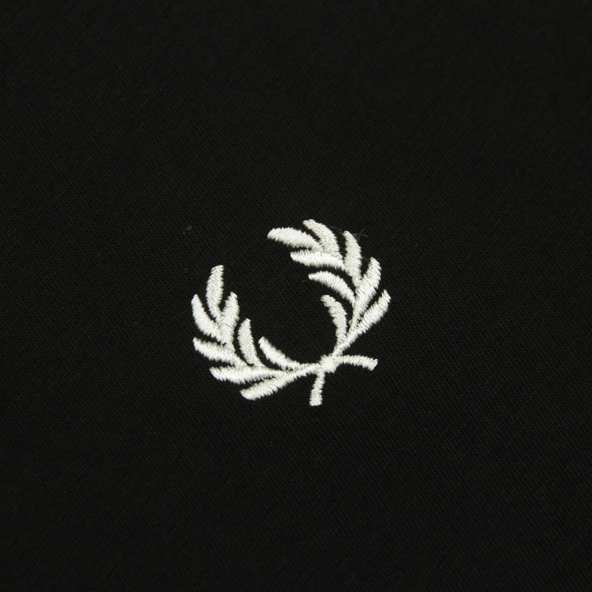 �ե�åɥڥ꡼ ��� ȾµT����� ��������Ź FRED PERRY ���롼�ͥå� ���ݥ���� ���� TWIN TIPPED SHORT SLEEVE T-SHIRT M1588 102 BLACK