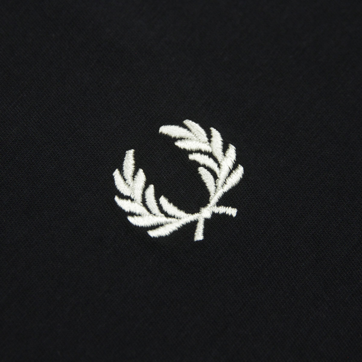�ե�åɥڥ꡼ ��� ȾµT����� ��������Ź FRED PERRY ���롼�ͥå� ���ݥ���� ���� TWIN TIPPED SHORT SLEEVE T-SHIRT M1588 795 NAVY