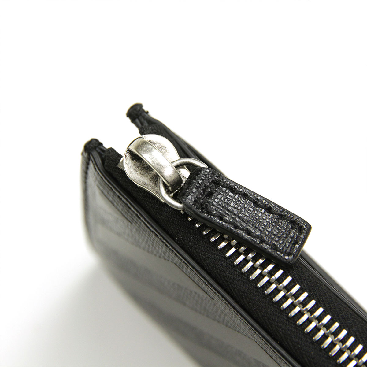 եۥ磻   ǥ  OFF-WHITE 󥱡  ߥ˥ 3D DIAG SAFF ZIP WALLET BLACK BLACK OMNC030F21LEA0011010 AB3B B3C C3D D3E E13F