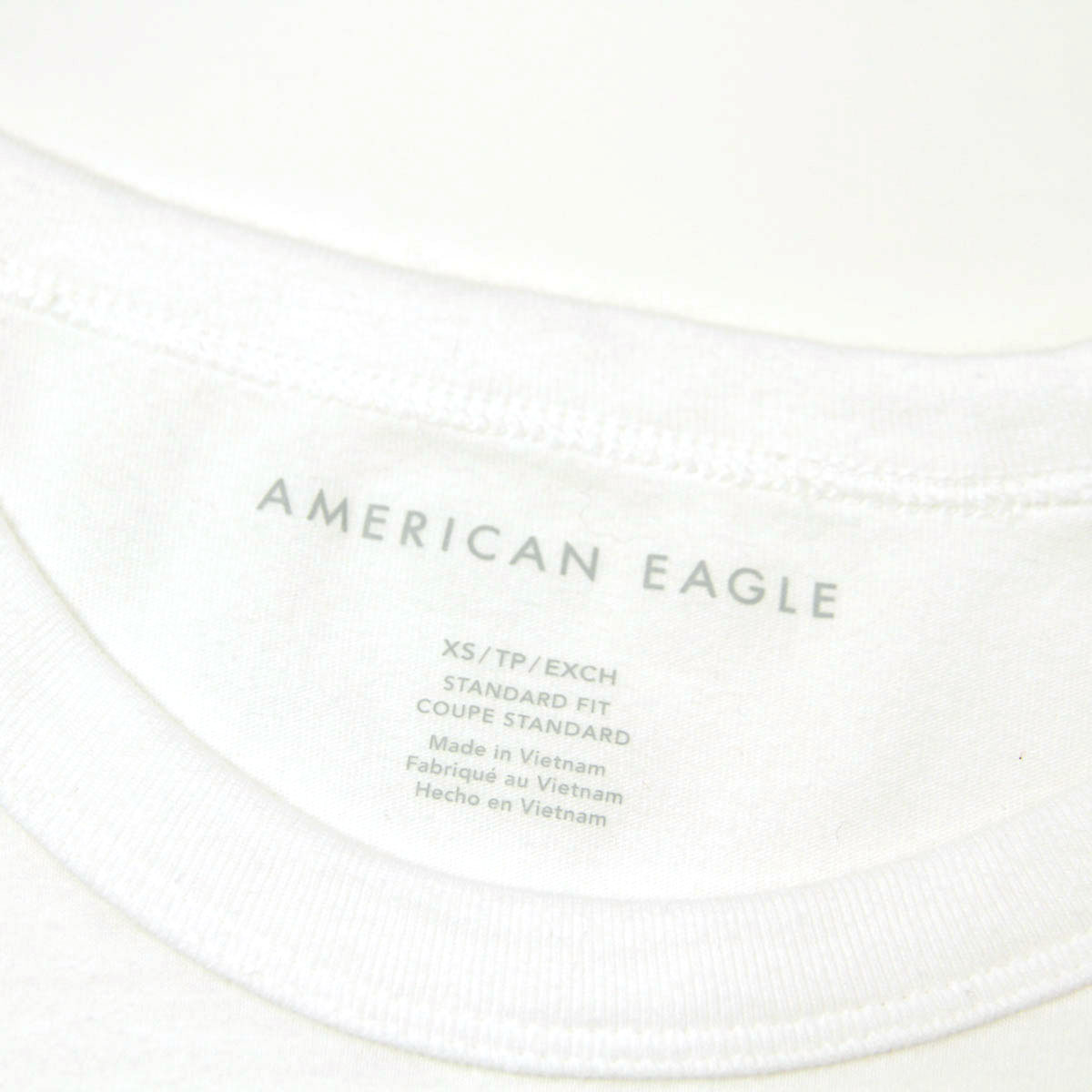 ����ꥫ�󥤡����� AMERICAN EAGLE ������ ��� ���롼�ͥå� Ⱦµ����T����� AE Graphic Tee 0181-3806-100 A04B B1C C1D D1E E01F