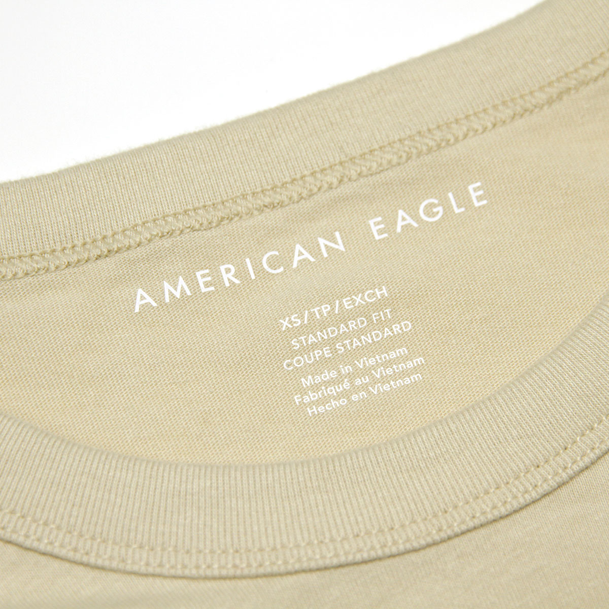 ����ꥫ�󥤡����� T����� ������ AMERICAN EAGLE ȾµT����� ���롼�ͥå�T����� AE SHORT SLEEVE GRAPHIC T-SHIRT 0181-4231-209 A04B B1C C1D D1E E18F