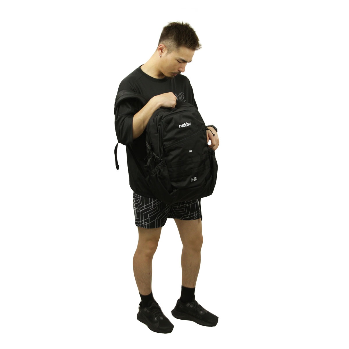 ��С����� ��� ��ǥ����� �Хå��ѥå� ��������Ź REVERSAL ���å����å� �� NEW ERA �� REVERSAL nr_3.0_3.5/URBAN PACK 33L rvner035 BLACK A06B B3C C8D D3E E13F
