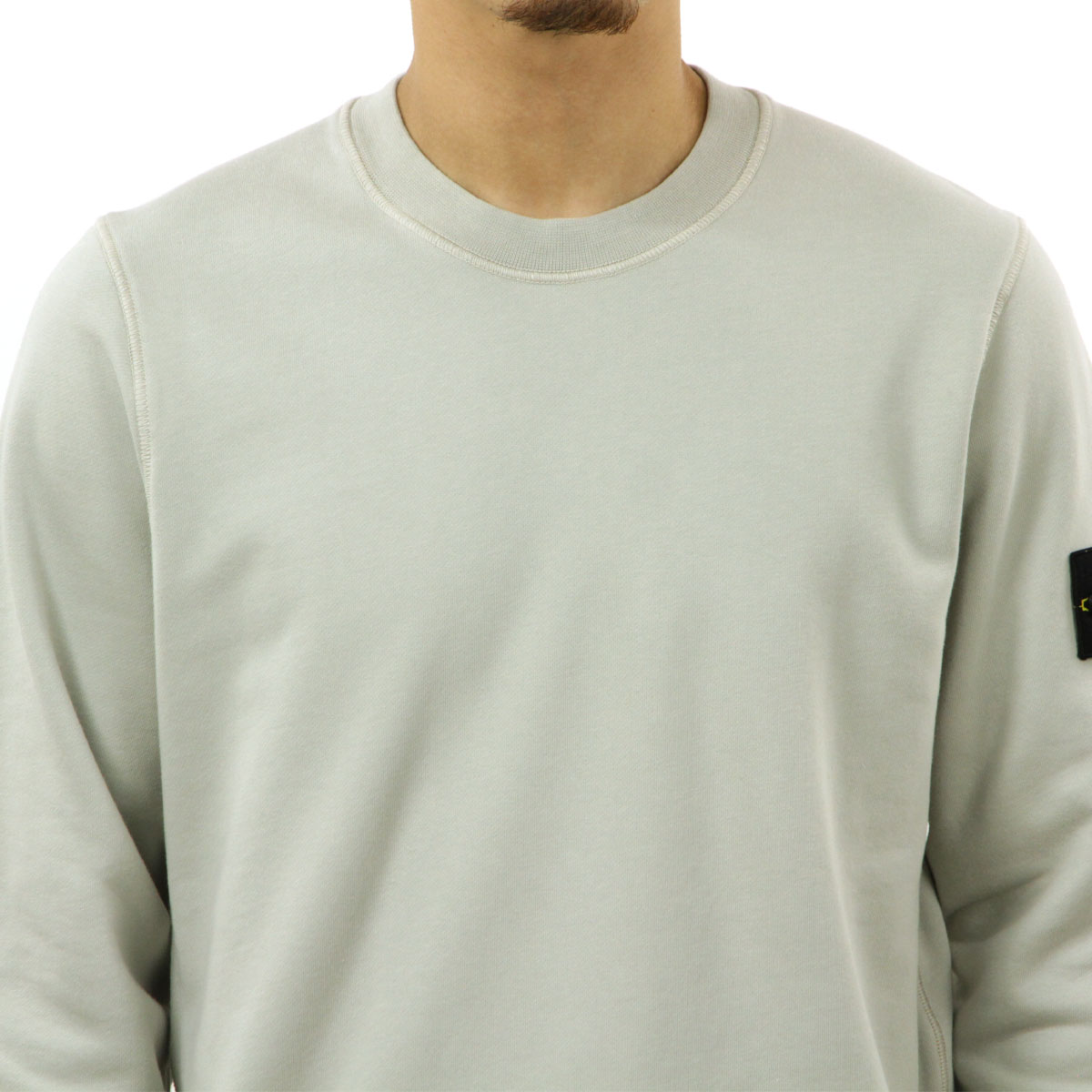 ���ȡ��󥢥����� ��� �������å� ������ STONE ISLAND ���롼�ͥå� ����ץ� �ȥ졼�ʡ� ORGANIC COTTON FLEECE GARMENT DYED REGULAR-FIT CREWNECK SWEATSHIRT PEARL GREY 6100060 S0051 V0061