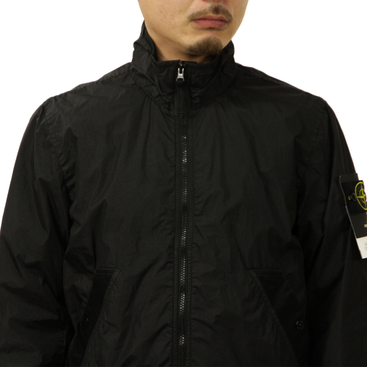 ���ȡ��󥢥����� ��� �ʥ����󥸥㥱�å� ������ STONE ISLAND ���åץ��å� �������� GARMENT DYED CRINKLE REPS NY RECYCLED NYLON JACKET BLACK 4100111 S0A23 V0029