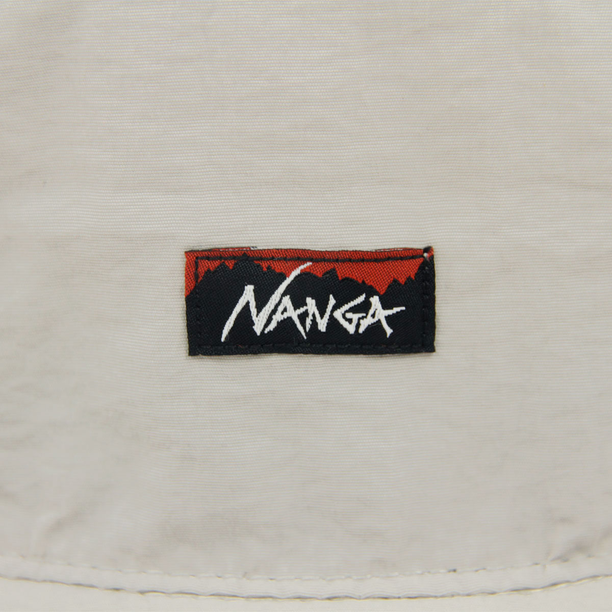 �ʥ� ��� ��ǥ����� �ϥå� ��������Ź NANGA �ʥ����� ���󥷥����ɥϥå� ˹�� NYLON TUSSER SUNSHADE HAT NA2221-3B501 IVORY