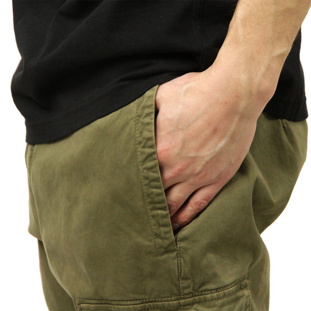 ���ȡ��󥢥����� ��� �ȥ饦�����ѥ�� ������ STONE ISLAND ���åȥ� �������ѥ�� ORGANIC COTTON STRETCH BROKEN TWILL GARMENT DYED 'OLD' EFFECT CARGO TROUSER PANTS MILITARY GREEN 3100051 S0004 V015G