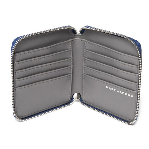 ޡ֥ MARCJACOBS   Cube Zip Wallet 4.5 x5.125 A08B B3C C3D D3E E07F