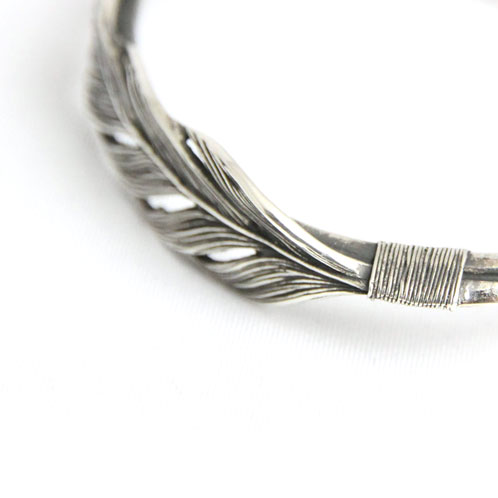 ϥ HARIM Ź Х󥰥 OWL FEATHER BANGLE TWILIGHT BANGLE HRA023SV A82B B3C C3D D8E E13F