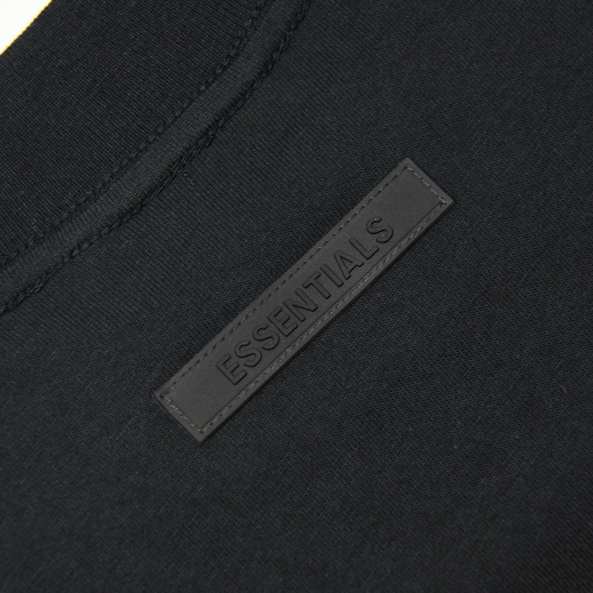 �ե������֥��å� ����T ��� ������ FEAR OF GOD ���å��󥷥�륺 ĹµT����� ����T �Хå��ץ��� ���롼�ͥå� FEAR OF GOD ESSENTIALS LONG SLEEVE T-SHIRT BLACK AA5B B1C C1D D2E E13F