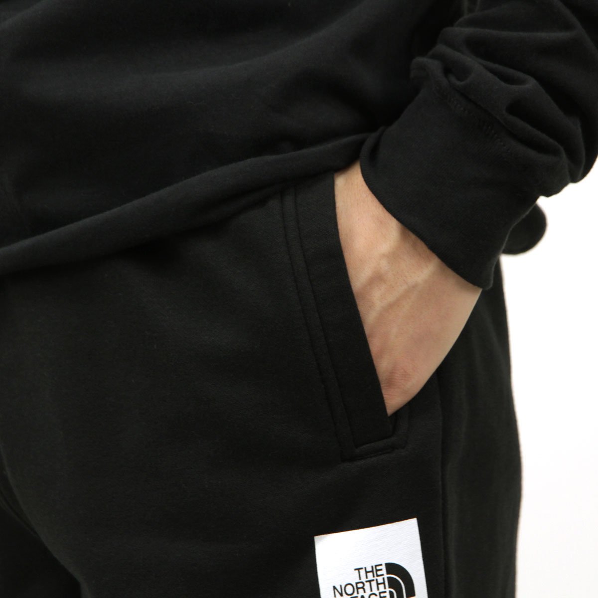 �Ρ����ե����� ��� ���祬���ѥ�� ������ THE NORTH FACE �ܥȥॹ �������åȥѥ�� �������� NSE BOX JOGGER PANTS NF0A7UOA KY4 TNF BLACK / TNF WHITE