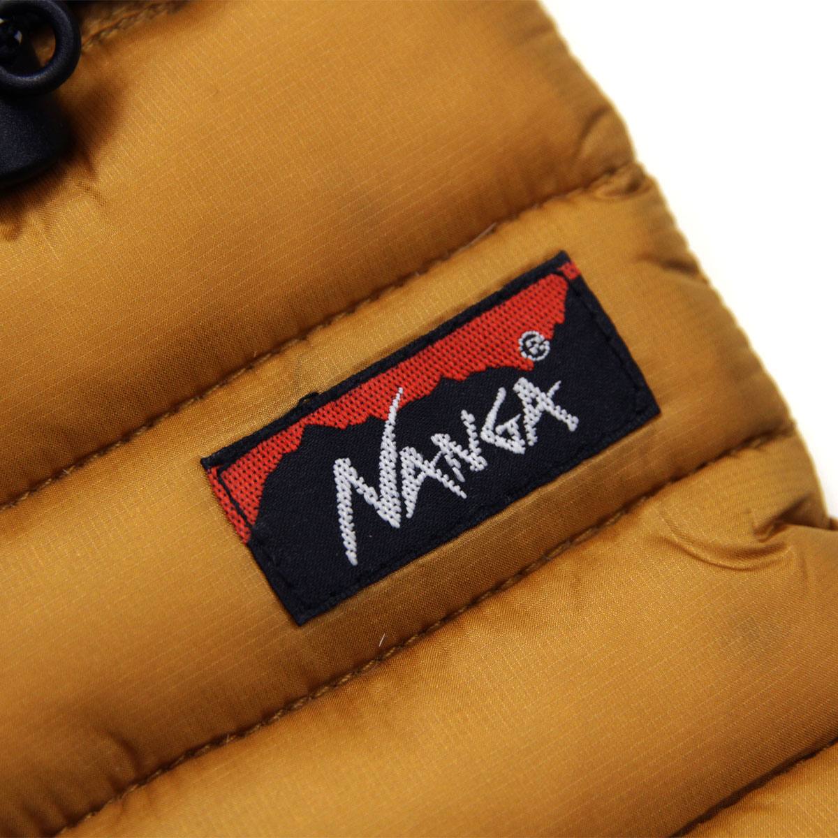 �ʥ� ��� ��ǥ����� ��Х��륱���� ��������Ź NANGA ���ޥ� ������ ���� ����ӥ��դ� MINI SLEEPING BAG PHONE CASE NA2253-3A204 GOLD