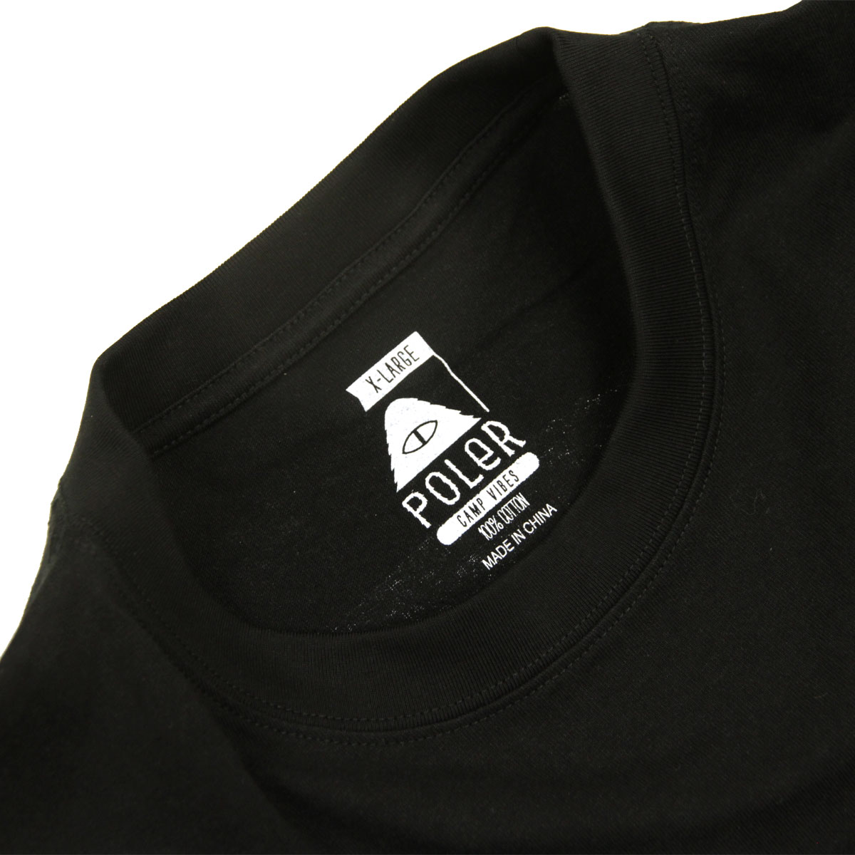 �ݡ��顼 ��� ȾµT����� ��������Ź POLER ���롼�ͥå� �Хå��ץ��� PHOTO RELAX FIT TEE BLACK MCV0063