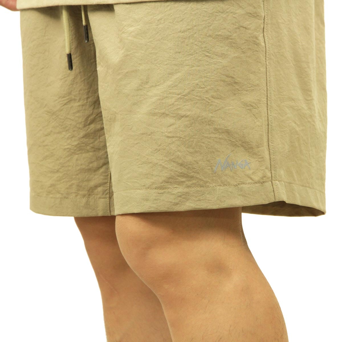 �ʥ� �ܥȥॹ ��� ��������Ź NANGA ���硼�ȥѥ�� �ʥ����󥷥硼�ȥѥ�� DotAir COMFY NYLON SHORTS NW2411-1I903-A BEG BEIGE A16B B1C C2D D4E E18F