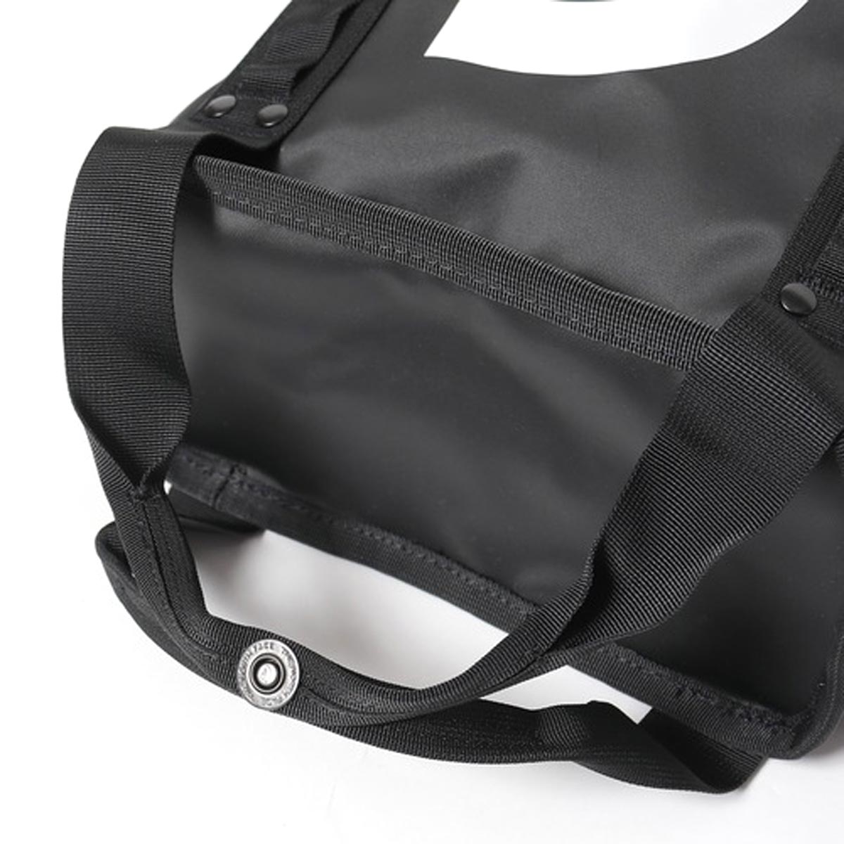 �Ρ����ե����� ��� ��ǥ����� �Хå��ѥå� ������ THE NORTH FACE �� ���å����å� �ե塼���ܥå��� �������� TNF EXPLORE FUSEBOX L NF0A3KYF KY4 TNF BLACK / TNF WHITE