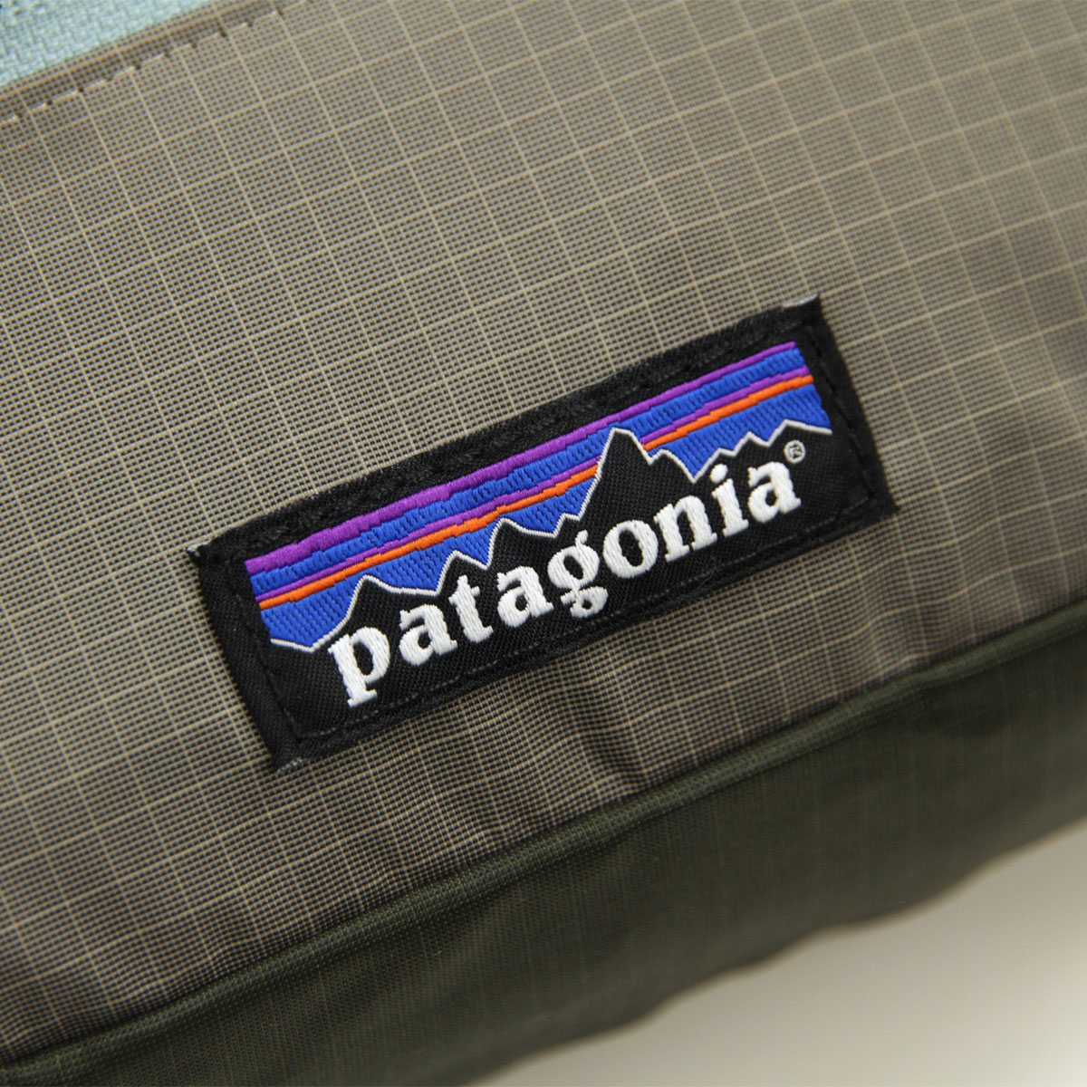ѥ˥  ǥ ܥǥХå  patagonia Ф ߥ ҥåץѥå ULTRALIGHT BLACK HOLE MINI HIP PACK BAG 1L 49447 PNGR PINE NEEDLE GREEN
