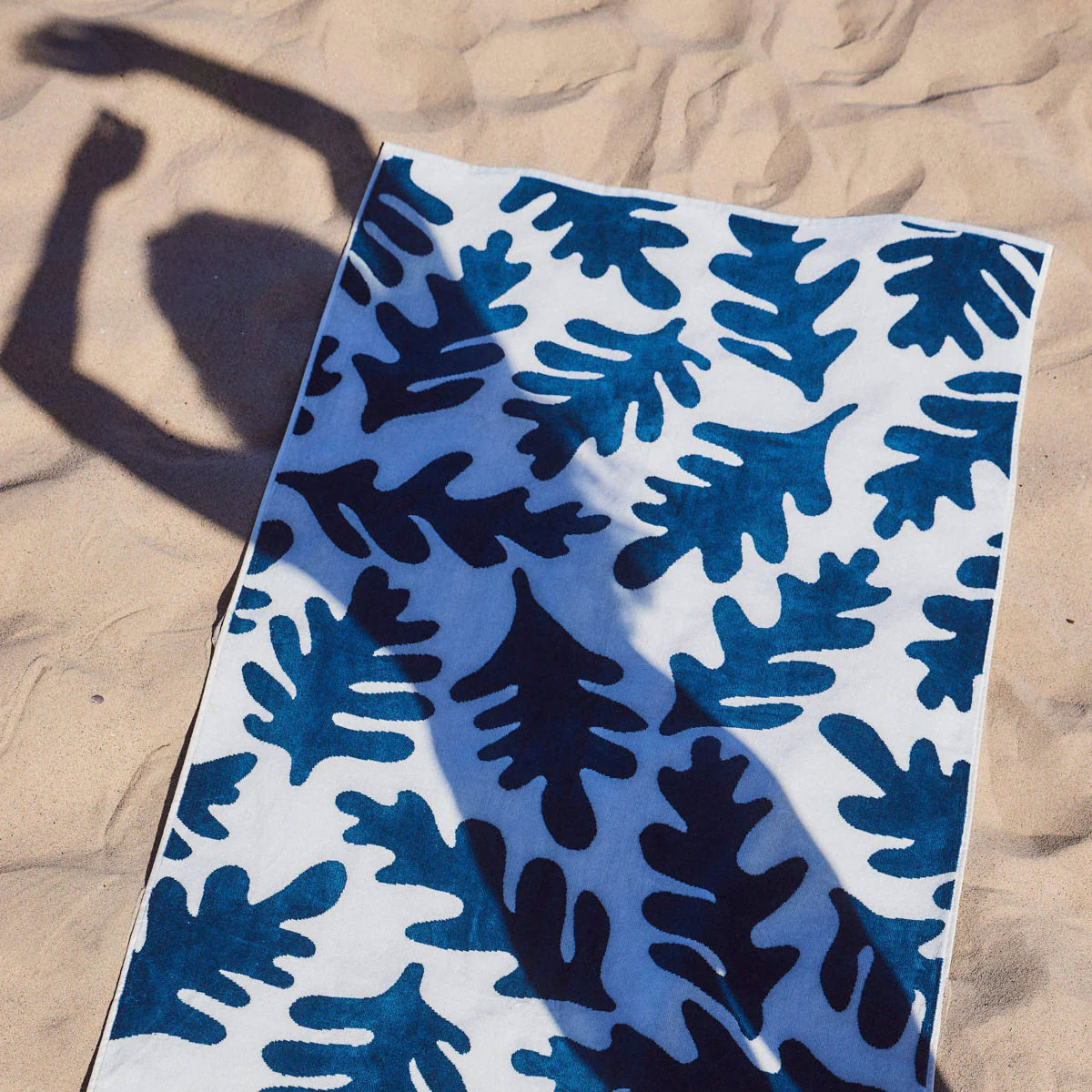 ������������ ��� ��ǥ����� �Х������� ��������Ź SLOWTIDE �ӡ��������� HELE BEACH BATH TOWEL STWV004 DEEP PACIFIC