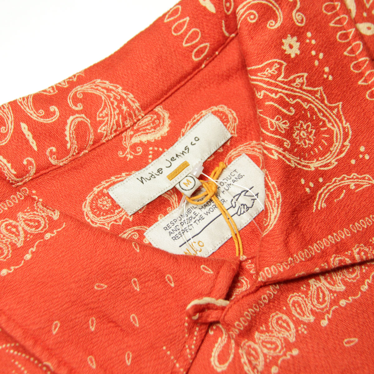 �̡��ǥ��������� ��� �����ϥ���� ��������Ź Nudie Jeans Ⱦµ ���ߥ���� �����奢�� ARON BANDANA ALOHA SHIRT R01 140788 A62B B1C C1D D6E E11F