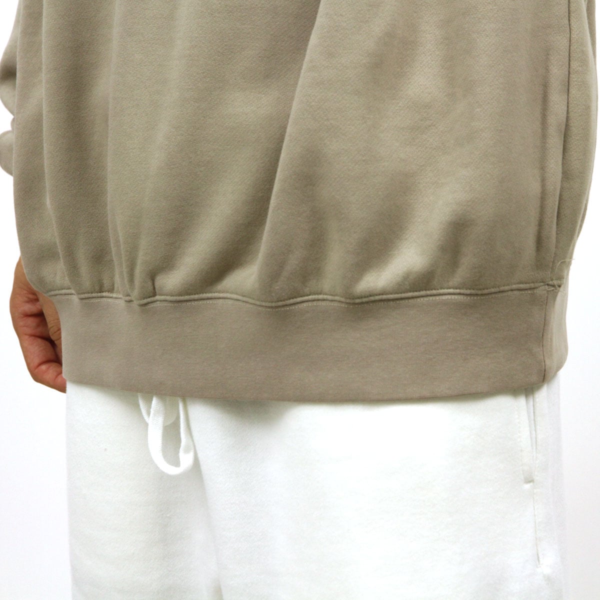 �ե������֥��å� fog essentials �������å� ��� ������ FEAR OF GOD �������� �ȥ졼�ʡ� �������åȥ��㥱�å� FOG - FEAR OF GOD ESSENTIALS CREW NECK SWEATSHIRT TAN AA5B B1C C1D D5E E18