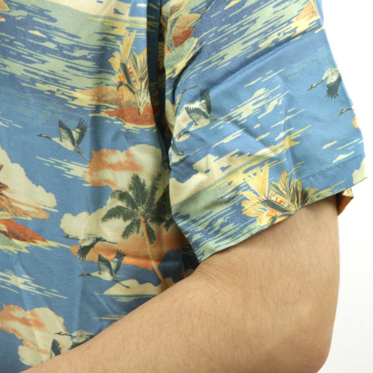 �̡��ǥ��������� ��� �����ϥ���� ��������Ź Nudie Jeans Ⱦµ ���ߥ���� �����奢�� ARVID HAWAII ALOHA SHIRT C48 140792 A62B B1C C1D D6E E07F