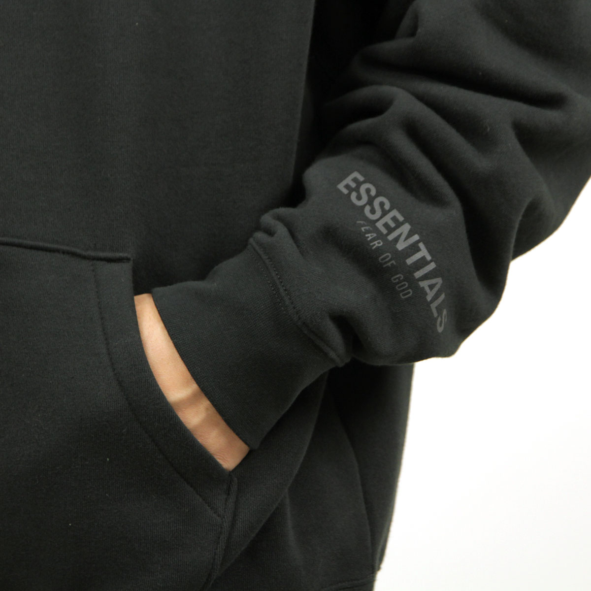 �ե������֥��å� fog essentials �ѡ����� ��� ������ FEAR OF GOD ���å��󥷥�륺 �ץ륪���С� ���� FOG - FEAR OF GOD ESSENTIALS CORE HOODIE BLACK AA5B B1C C1D D5E E13