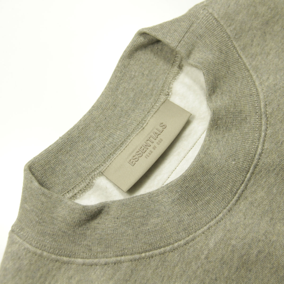 �ե������֥��å� fog essentials �������å� ��� ������ FEAR OF GOD ���å��󥷥�륺 ���� ���롼�ͥå� �ȥ졼�ʡ� FOG - FEAR OF GOD ESSENTIALS LOGO CREW SWEAT FLEECE SHIRTS DARK OATMEAL AA5B B1C C1D D5E E02F