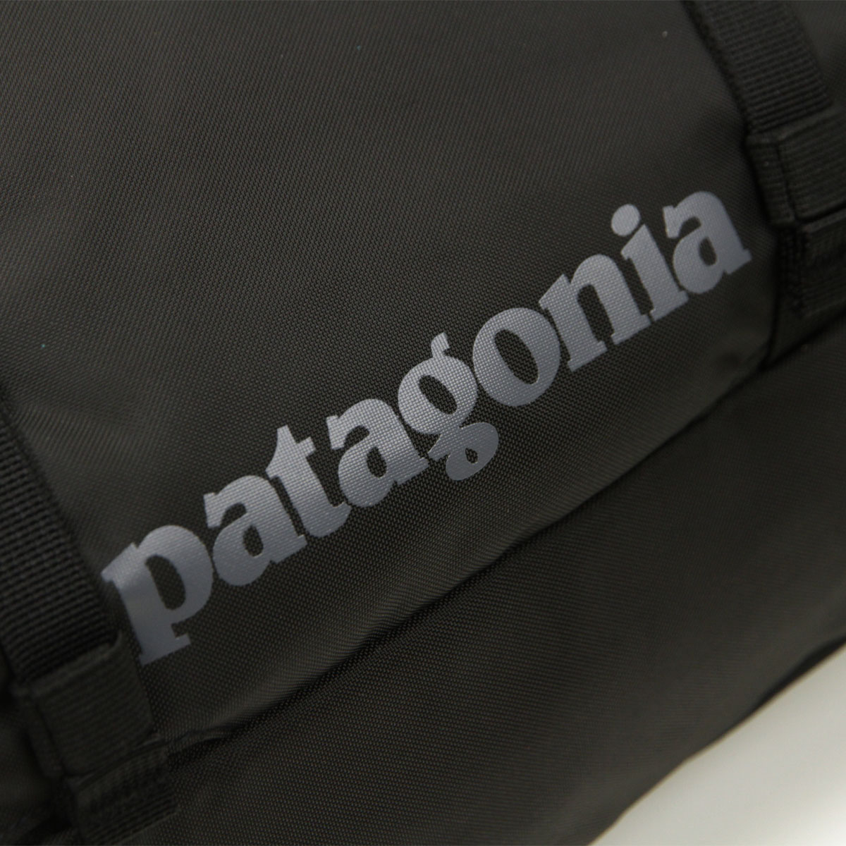 �ѥ����˥� ��� ��ǥ����� ����󥰥Хå� ������ patagonia ���Ф� ���������Хå� ATOM SLING BAG 8L 48262 BLK BLACK