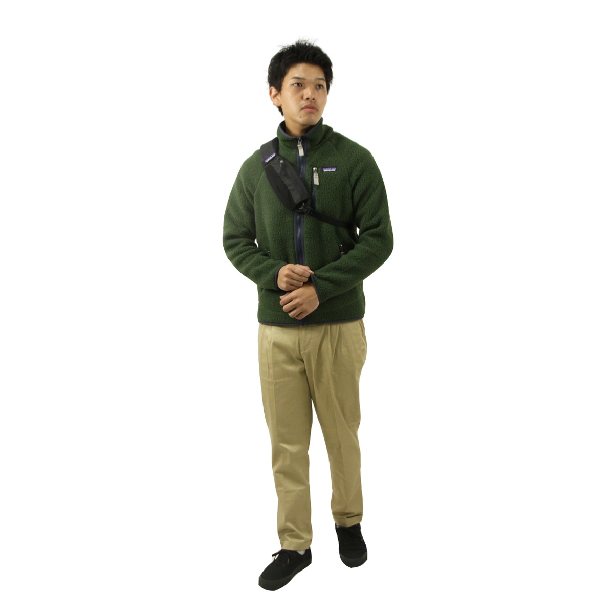 �ѥ����˥� ��� ��ǥ����� ����󥰥Хå� ������ patagonia ���Ф� ���������Хå� ATOM SLING BAG 8L 48262 BLK BLACK