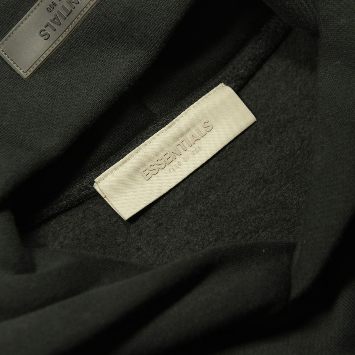 �ե������֥��å� fog essentials �ѡ����� ��� ������ FEAR OF GOD ���å��󥷥�륺 ���� �ץ륪���С��ѡ����� ESSENTIALS FEAR OF GOD STRETCH  RELAXED HOODIE LIMO AA5B B1C C1D D5E E13F