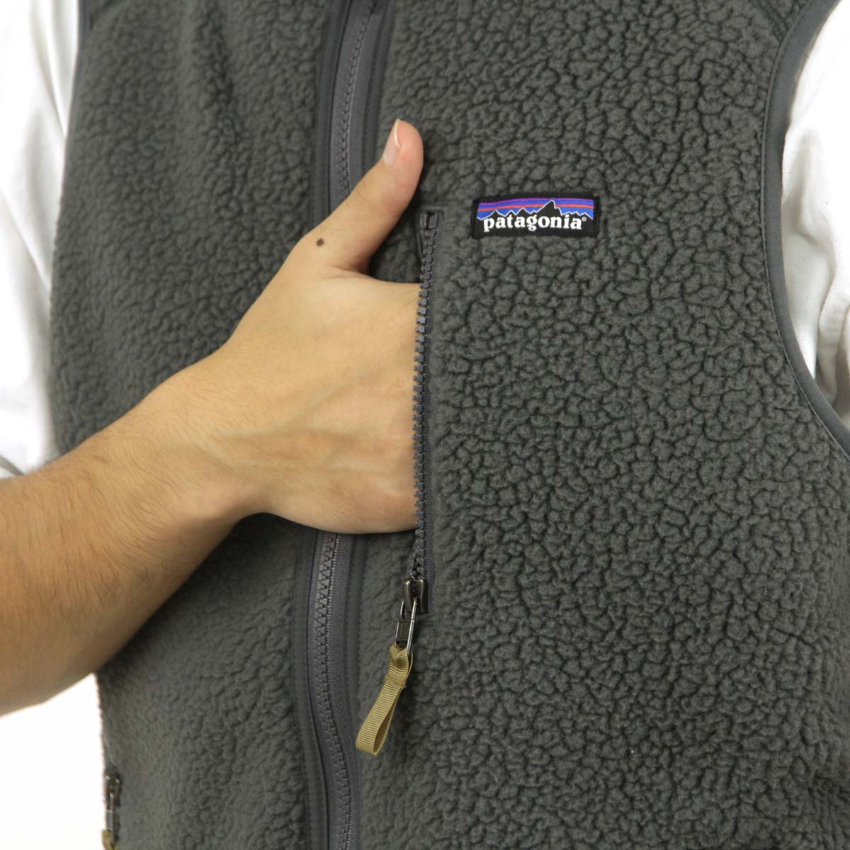�ѥ����˥� ��� �٥��� ������ patagonia �������� �ե꡼�� �ܥ��٥��� RETRO PILE FLEECE VEST 22821 FGE FORGE GREY A53B B1C C1D D4E E02F