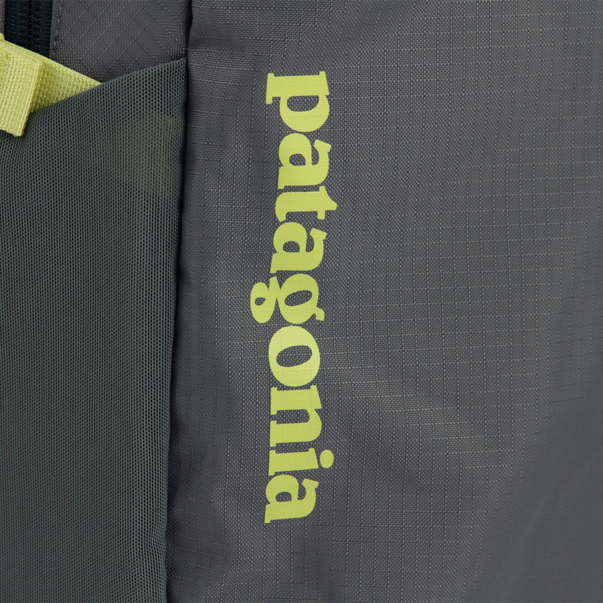 �ѥ����˥� ��� ��ǥ����� �Хå��ѥå� ������ patagonia �ǥ��ѥå� ���å����å� �� REFUGIO DAY PACK BAG 26L 47913 NGRY NOBLE GREY