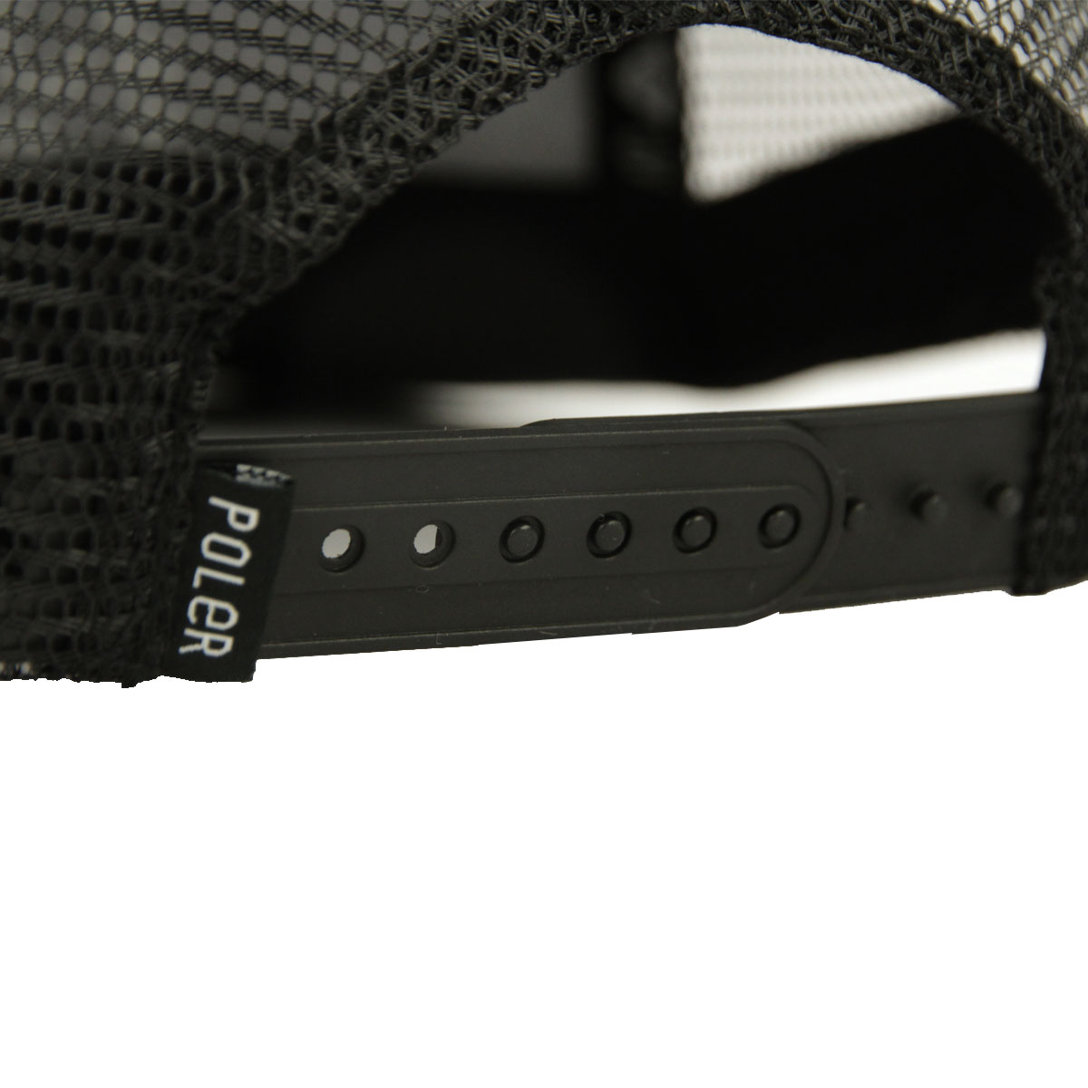 �ݡ��顼 ��� ��ǥ����� ����å� ��������Ź POLER �ȥ�å�������å� ˹�� CLASSIC TRACKER CAP BLACK MCV0084